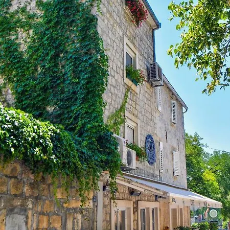 Luxury Petrovac Sinj